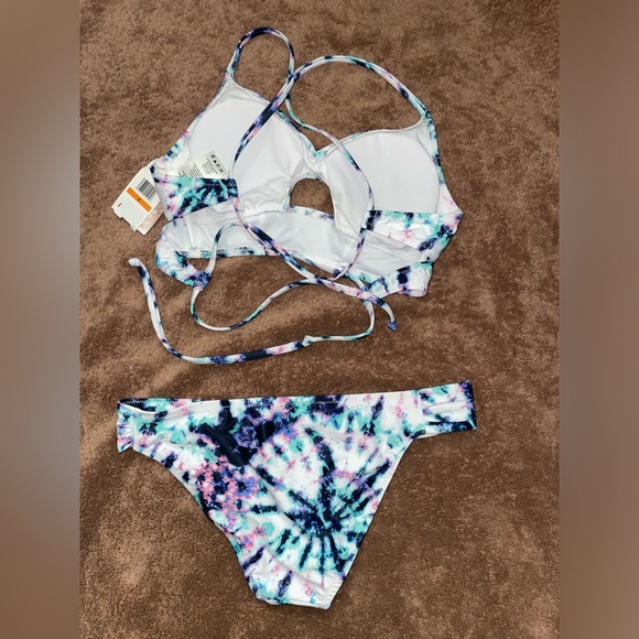 Jessica Simpson swim suit - Picture 2 of 5